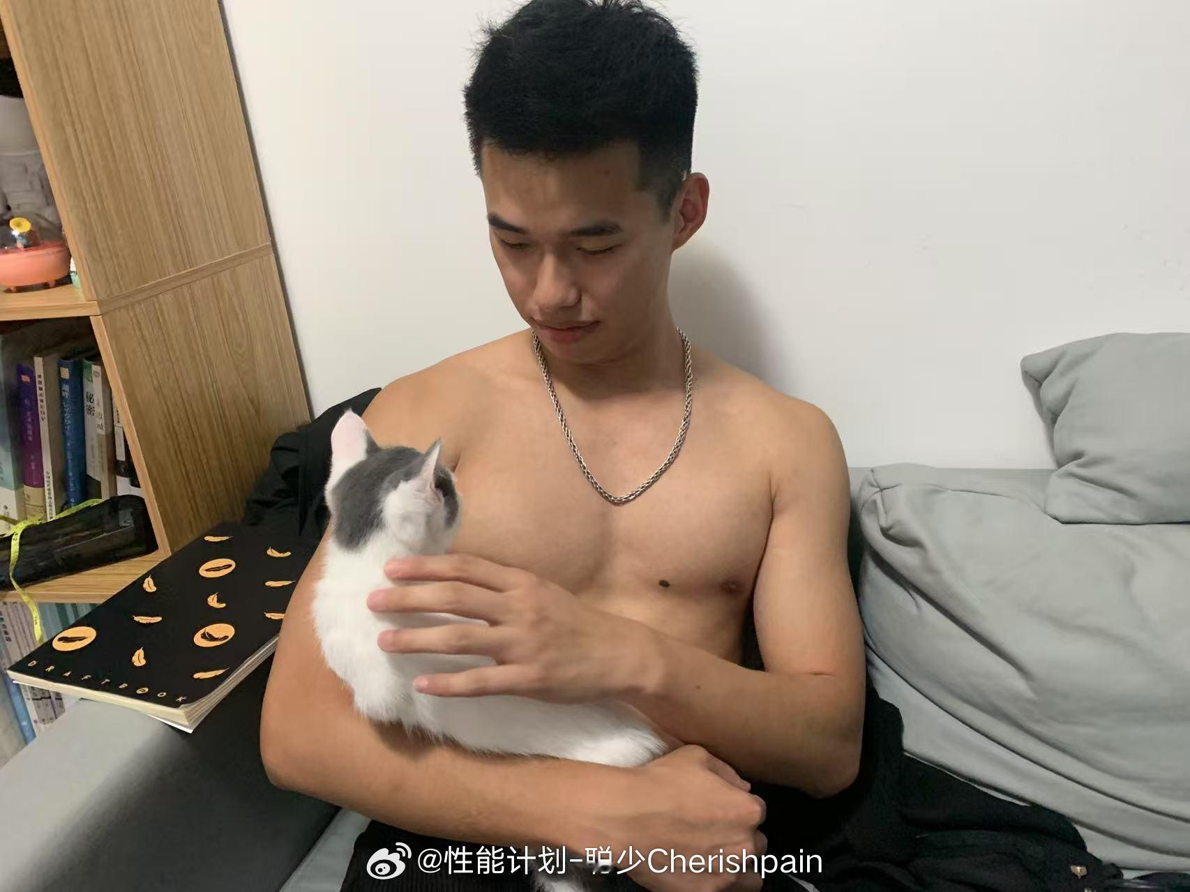 谁把时间偷走了，我两只手都快抱不下来啦[哈哈] ​​​