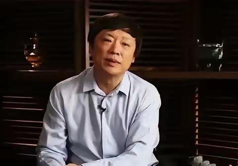 第三波反击！项立刚直指法律界西化病灶
老胡还在和稀泥，项立刚直接掀桌。针对"留学