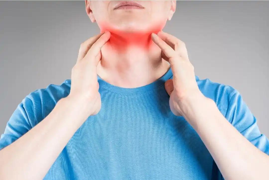 没想到！浙江，一男子总觉得喉咙不舒服，开始还没当回事，可后来去医院检查发现确诊H