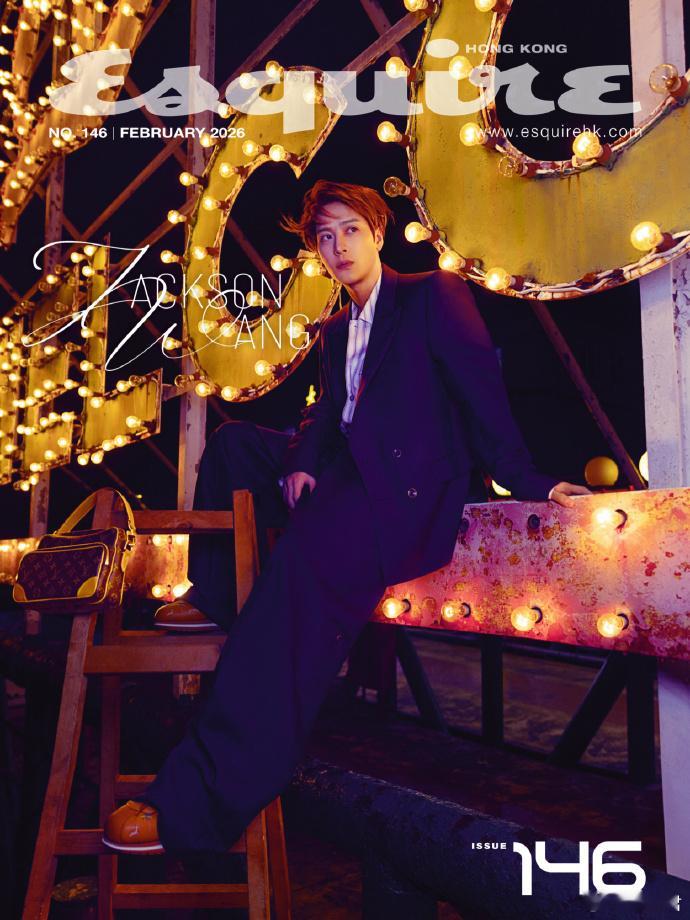 二月港刊都是王嘉尔 救命！二月港刊全是王嘉尔，霸屏程度拉满！首位同时登陆五大刊封