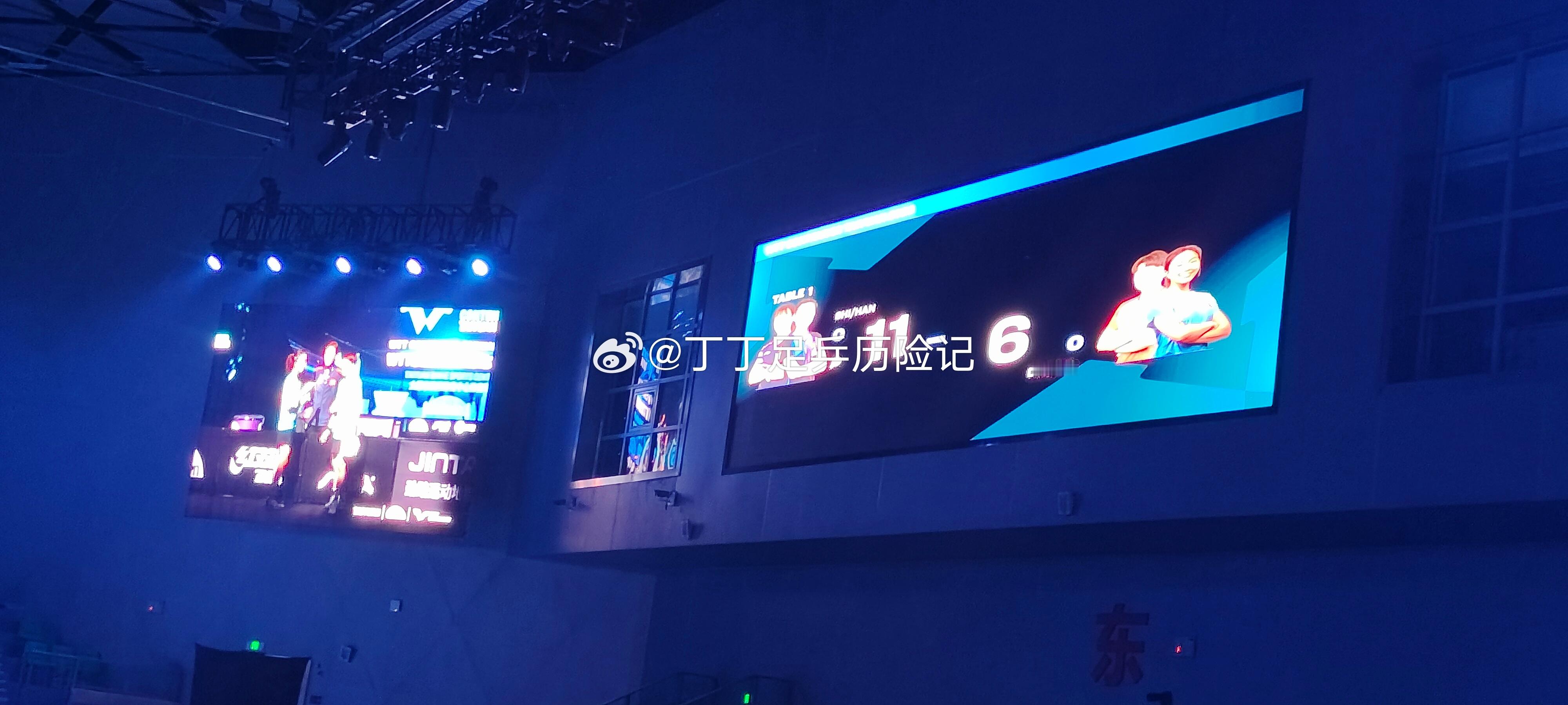 wtt石洵瑶韩菲儿vs杜凯琹吴咏琳 第1局，石洵瑶韩菲儿11-6杜凯琹吴咏琳。 