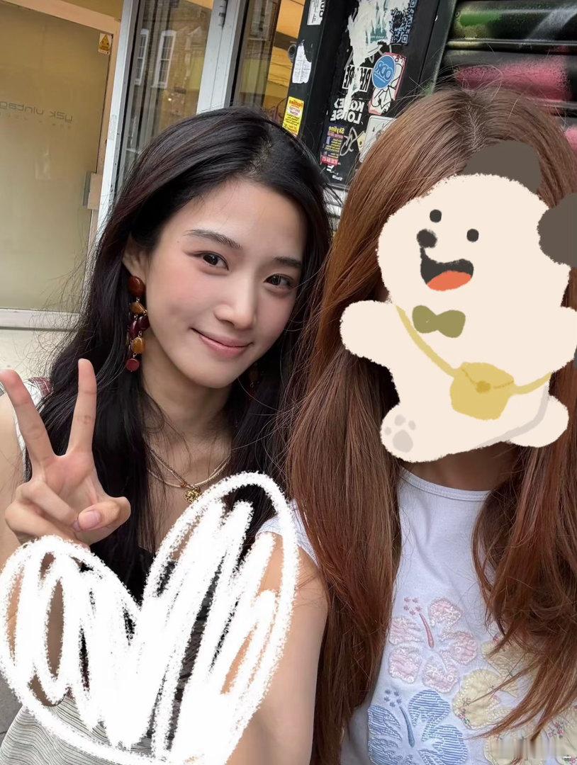 卢昱晓 上镜淡颜线下浓颜我什么时候能偶遇卢昱晓🥹🥹太美了此女 