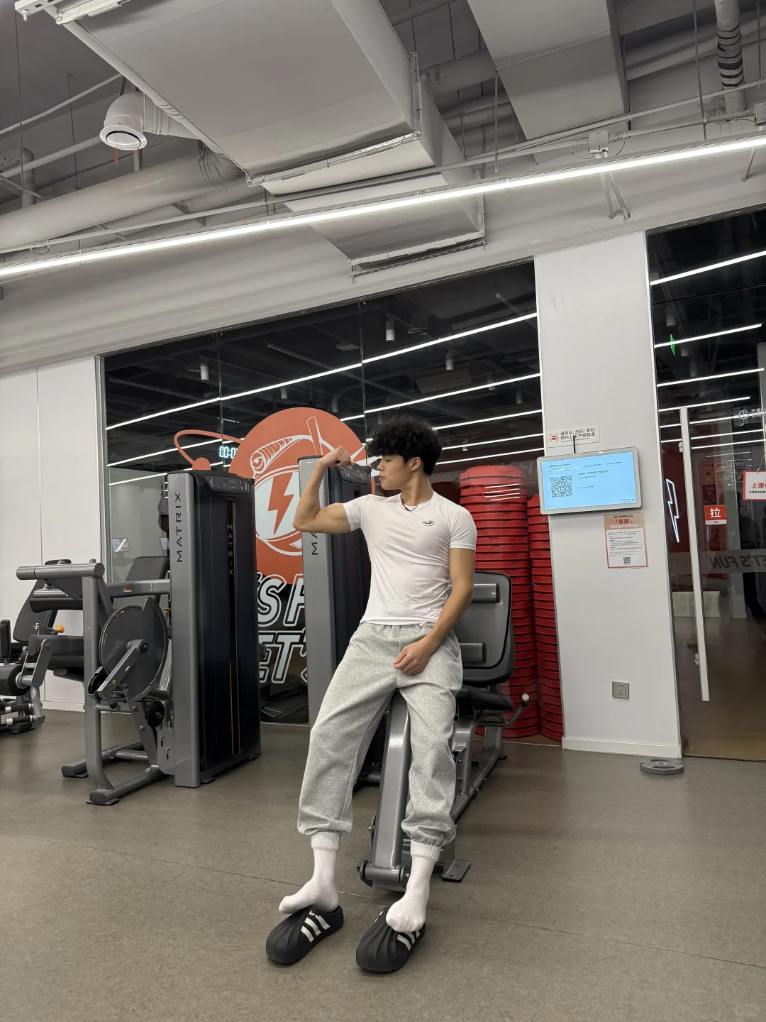 发1️⃣个健身live