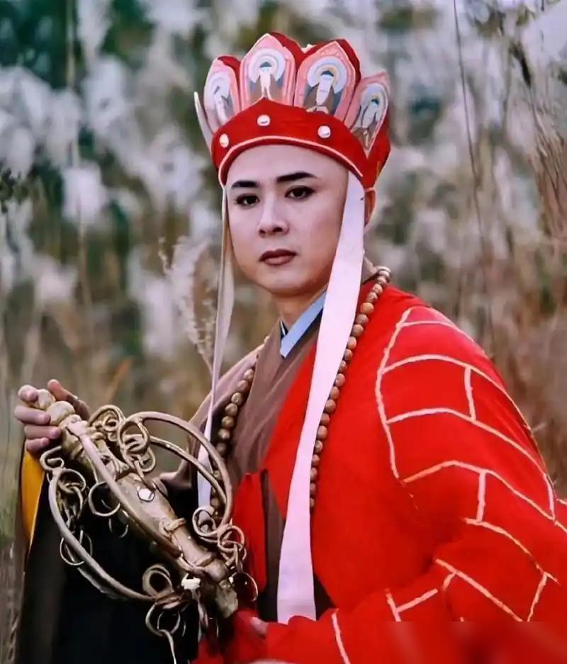 西游记最大的冤案：杏仙只想和唐僧吟诗作对，就被猪八戒一耙筑死，凭什么？
你看人