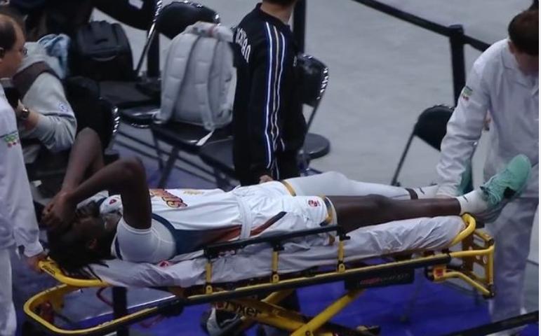 四川队40连败，比连败更可怕的是还有两点

一是四川队球员已经没有斗志和心气儿了