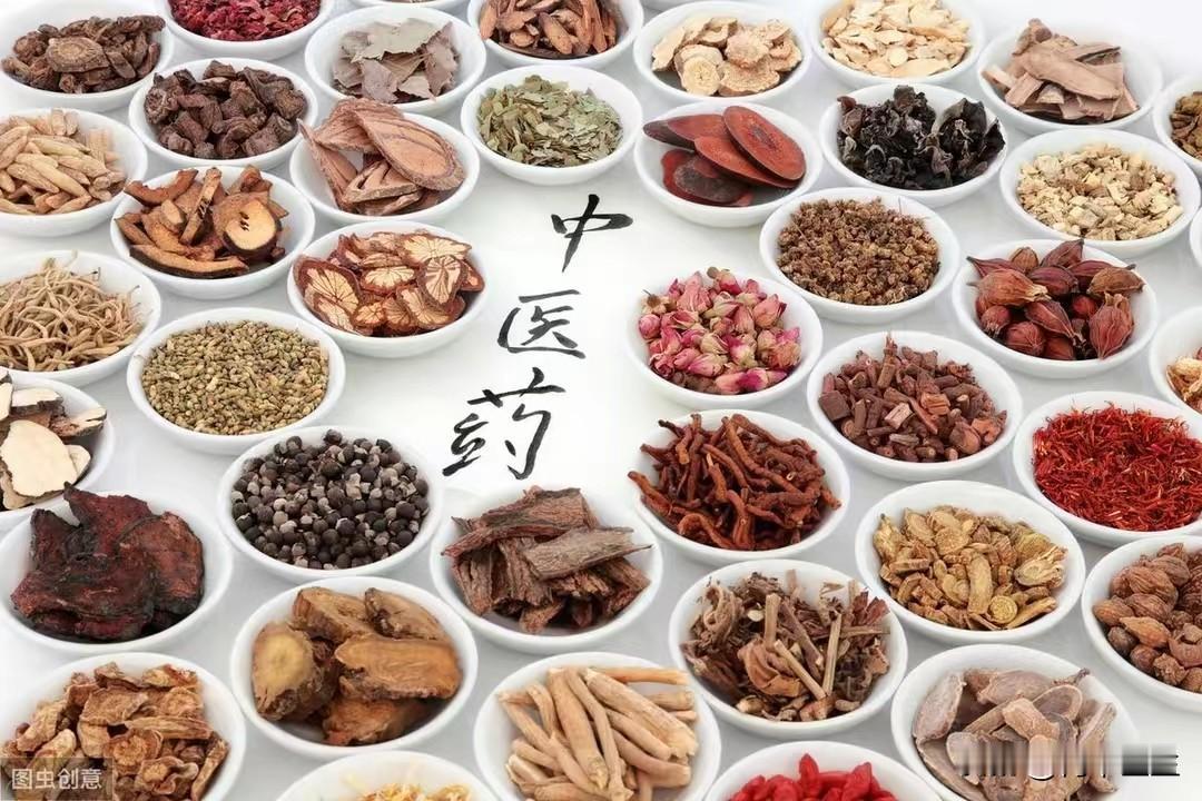 血瘀在哪，哪就有病，一病一方，专疏瘀血

1. 血瘀在心胸——通窍活血汤
症状：