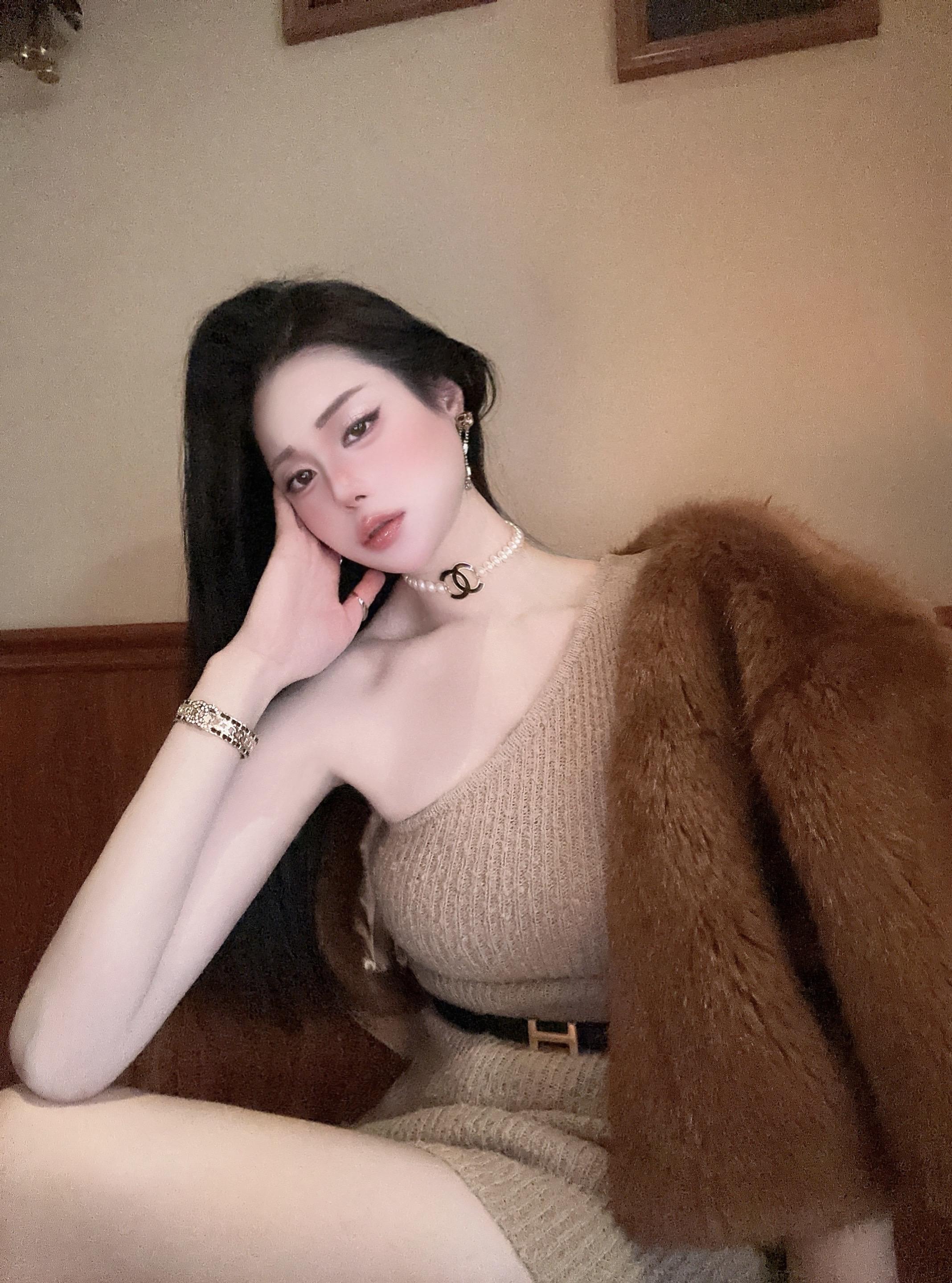 艺术生的松弛感 … 迷人的 brunch  微醺的我🫦