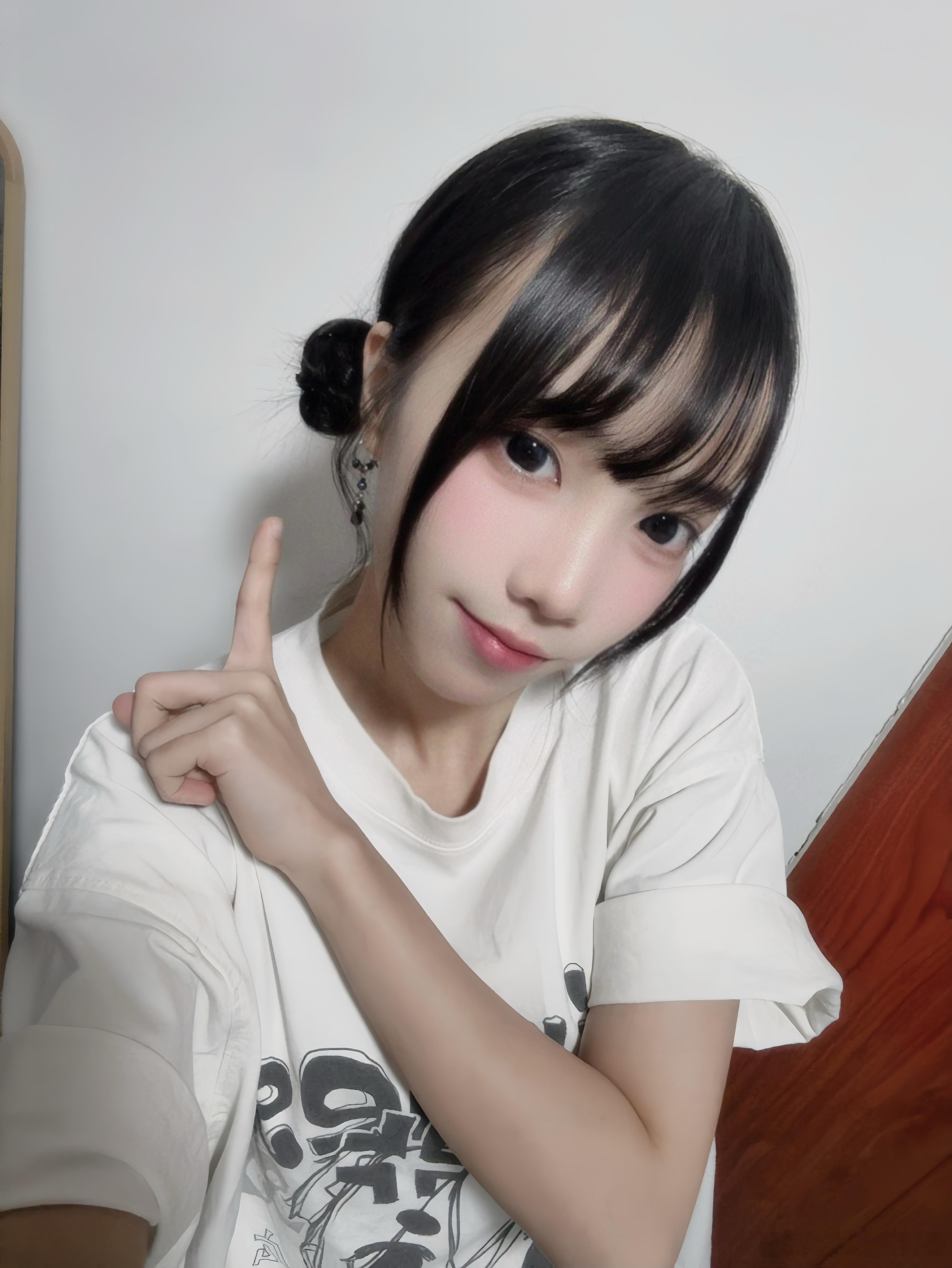 我的双坨坨头怎么都只能拍到一边😭😭谢谢你们昨天来陪我🫶🏻🫶🏻明天见哦