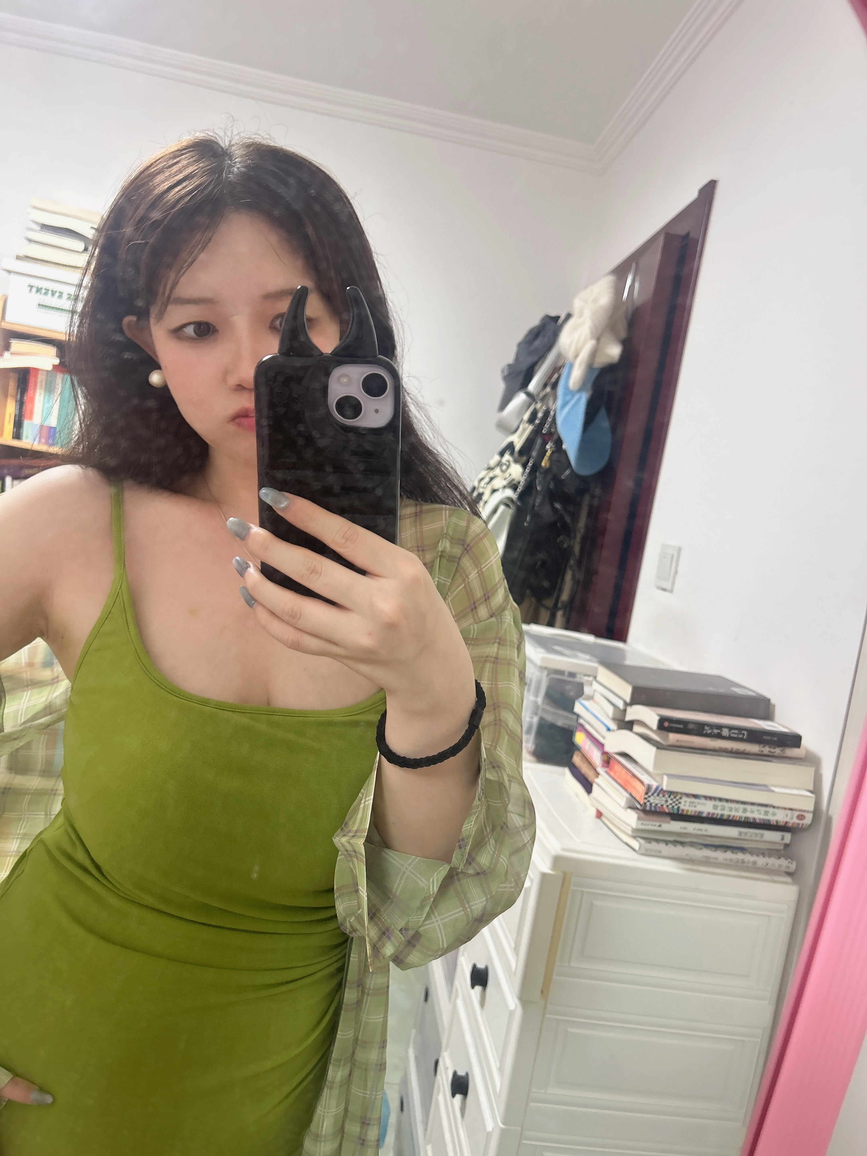 wired but cute but weird 