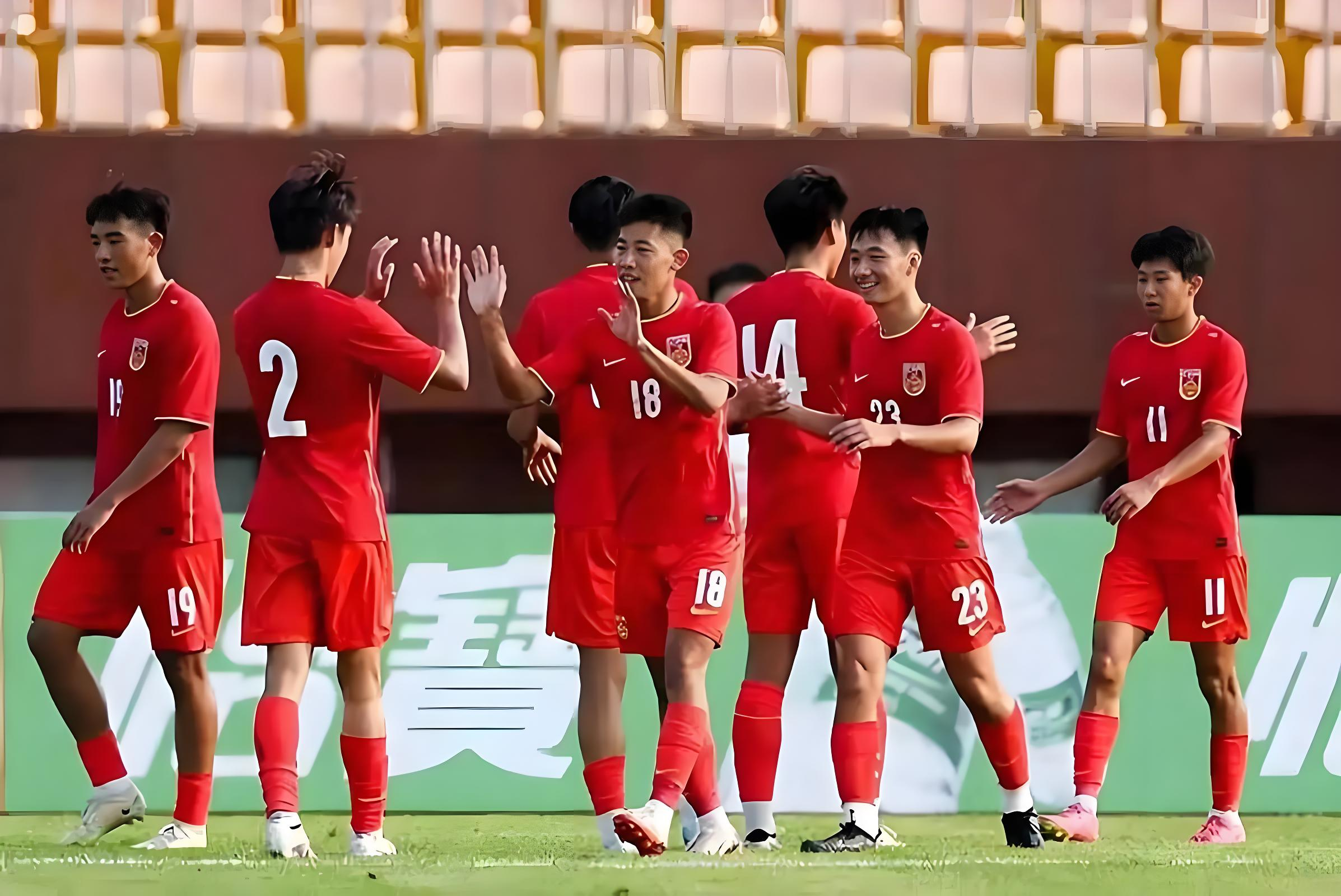 回应首发争议！U17主帅：首发为常规主力，兼顾伤病体能，失利是成长必经之路U17