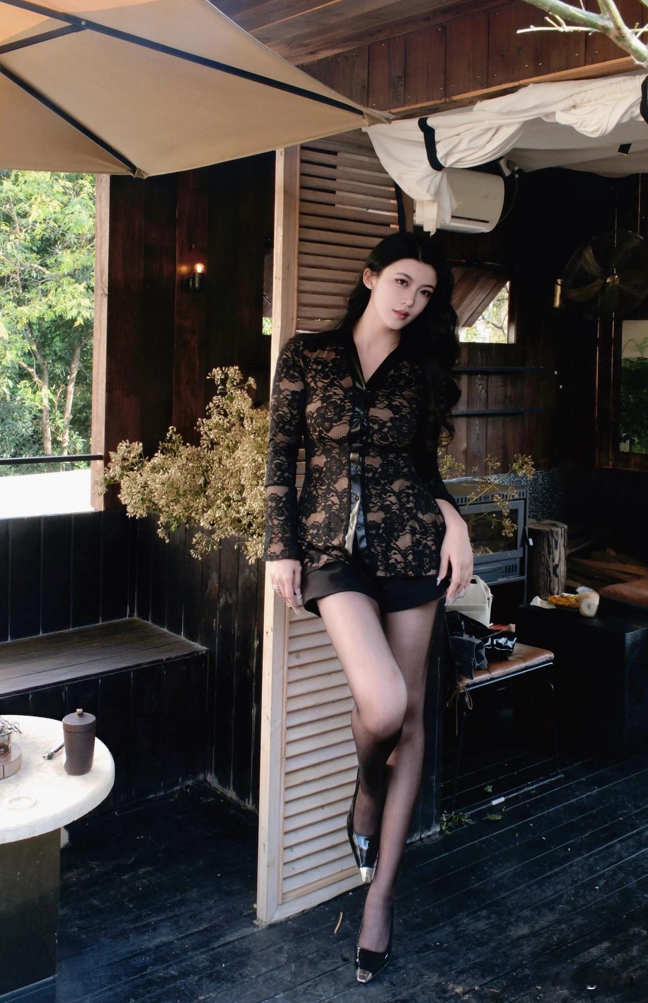 喜欢御姐你早说啊
喜欢有阳光的冬天
	
御姐 御姐女神 温柔御姐 甜酷御姐 甜御