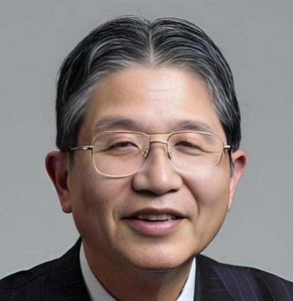 日本要气死了！日本顶尖科学家藤岛昭，曾经带着他们的机密技术，连夜组团投奔中国，他