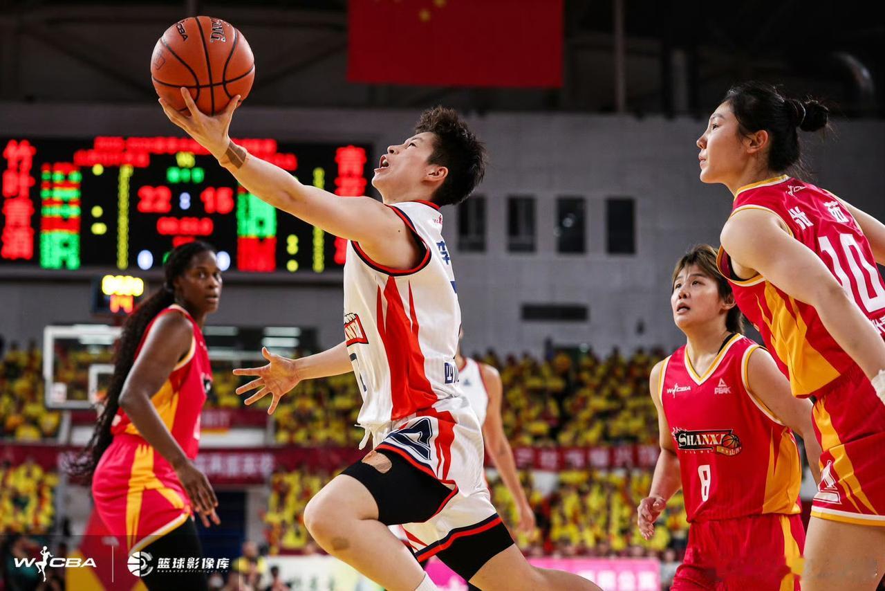 我认为今晚的气势在四川女篮

因为我认为四川女篮今晚上上下下是会带着一股“火气”