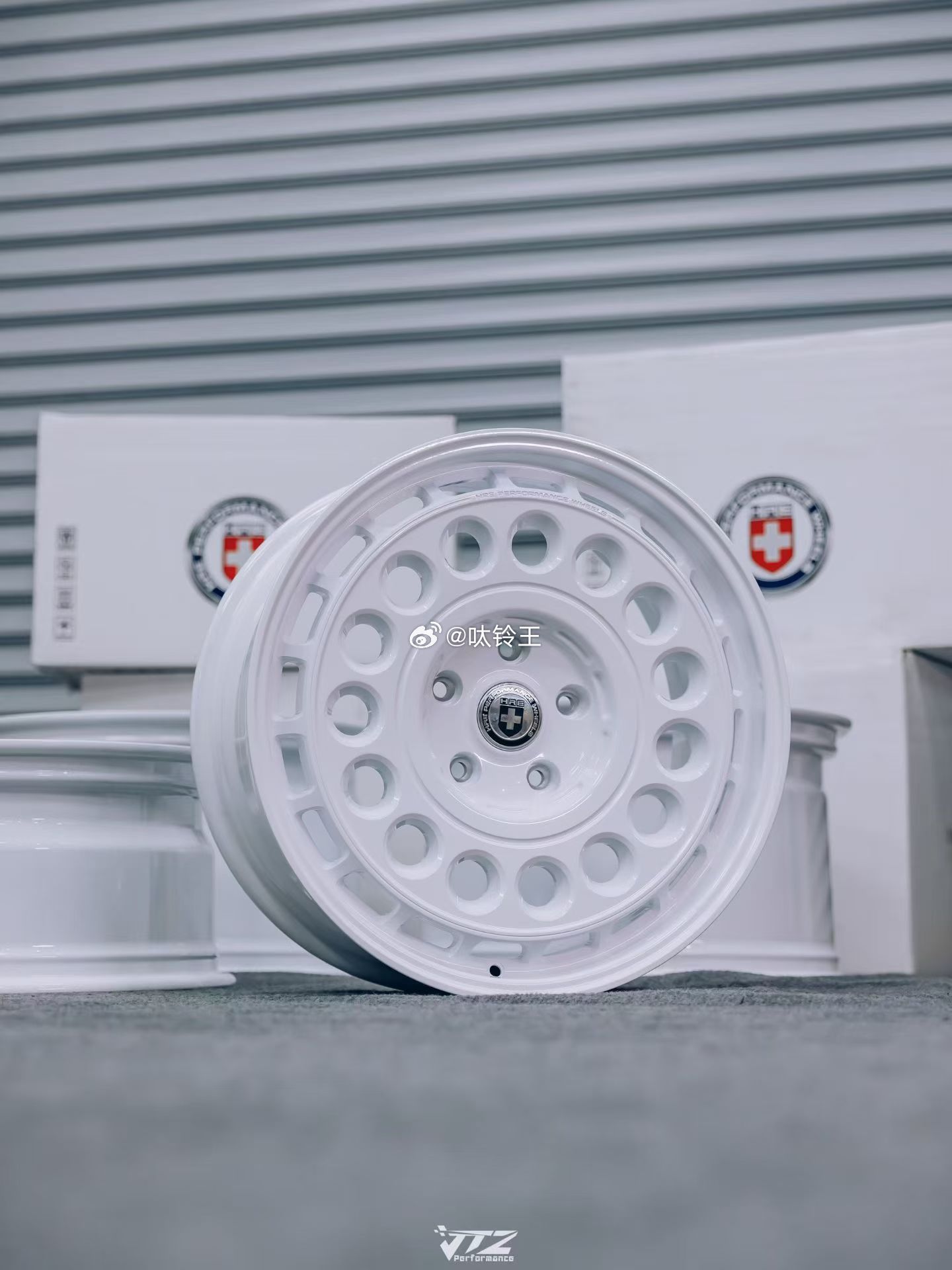 HRE Vintage  GTM 又是价值6位数的白鞋子！复古与奢华皆可同时拥有