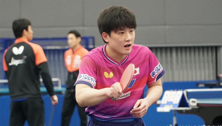 意料之中，张本智和伦敦世乒赛坦言值得关注，
本届大赛有十足的信心，
底气有2点。