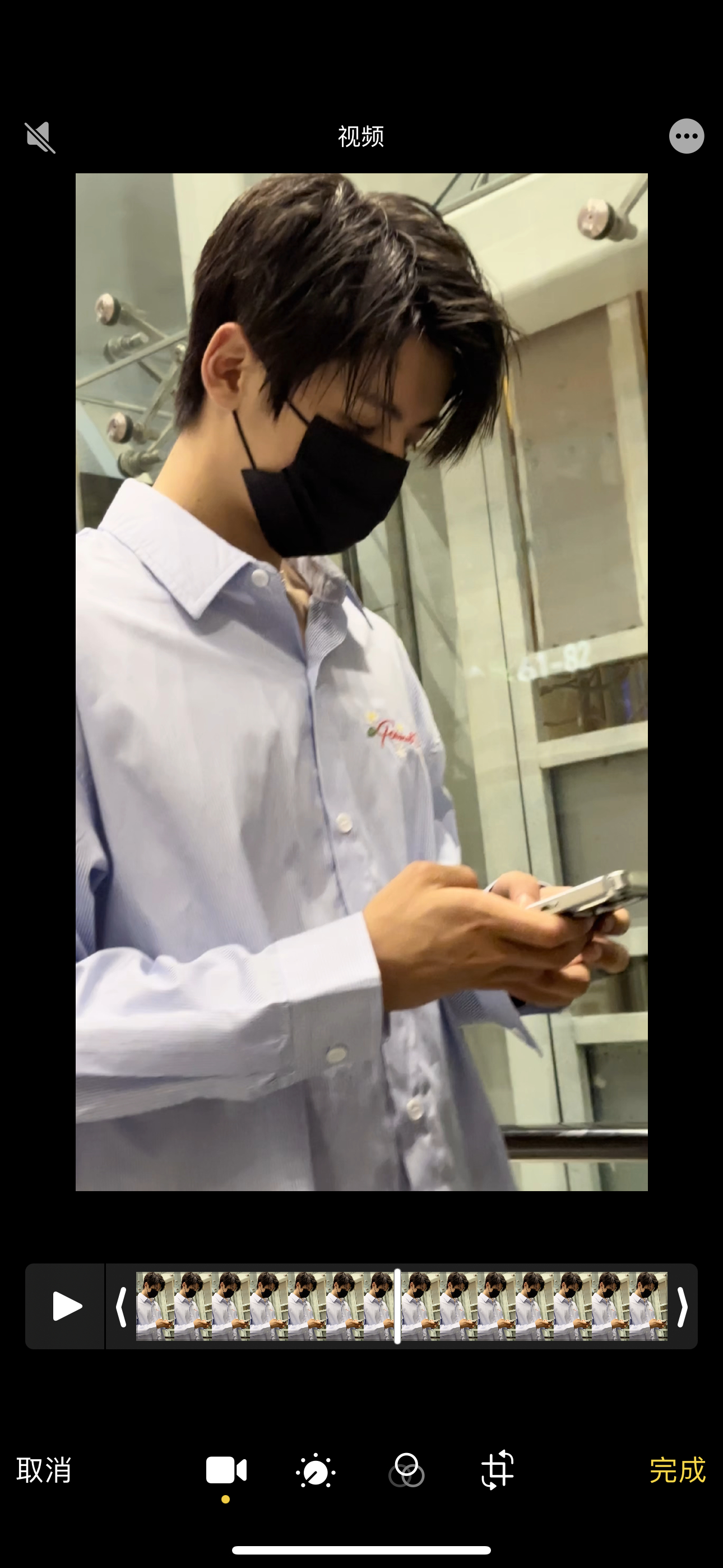 在小女孩和欧巴身份之间转换水仙吗 