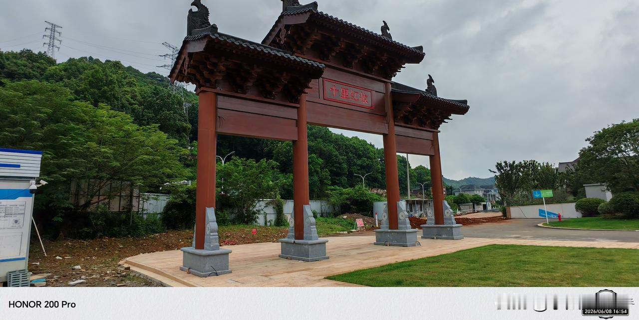 宁海县投入巨资建的十里红妆快完工了