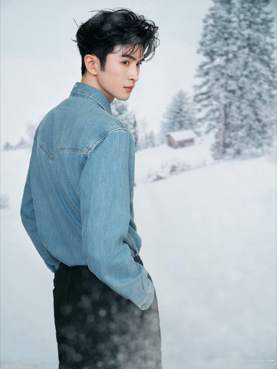 张云龙玉簟秋 zyl张云龙虞明轩 即使我们素未谋面，我也希望你闪闪发光