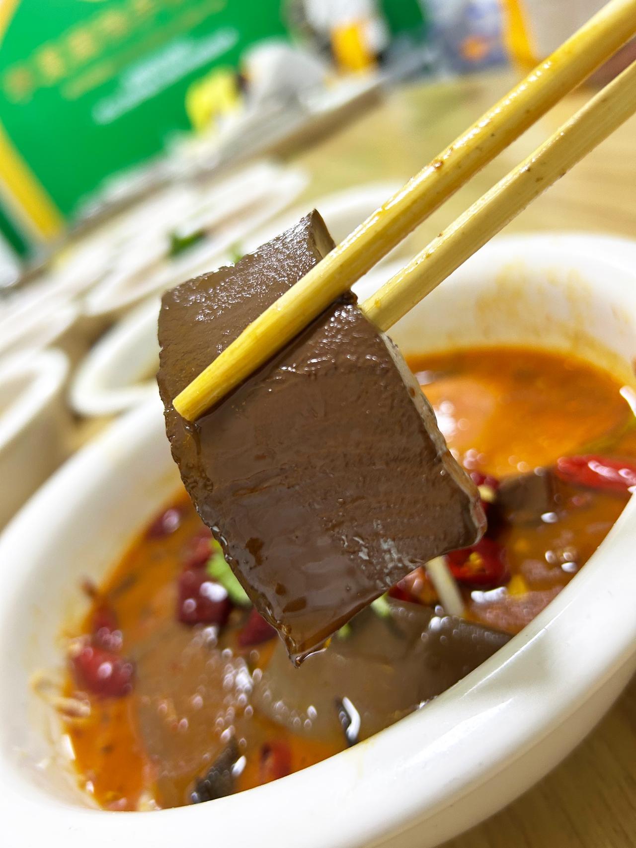 筷挑珍馐味，汤暖入心怀。碗碗汤好喝 美食