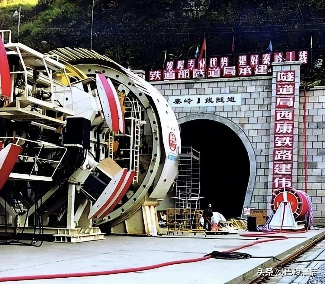东方大国的这条管制禁令，将使印度的强国梦至少推迟10-15年。
 
最近，我国商