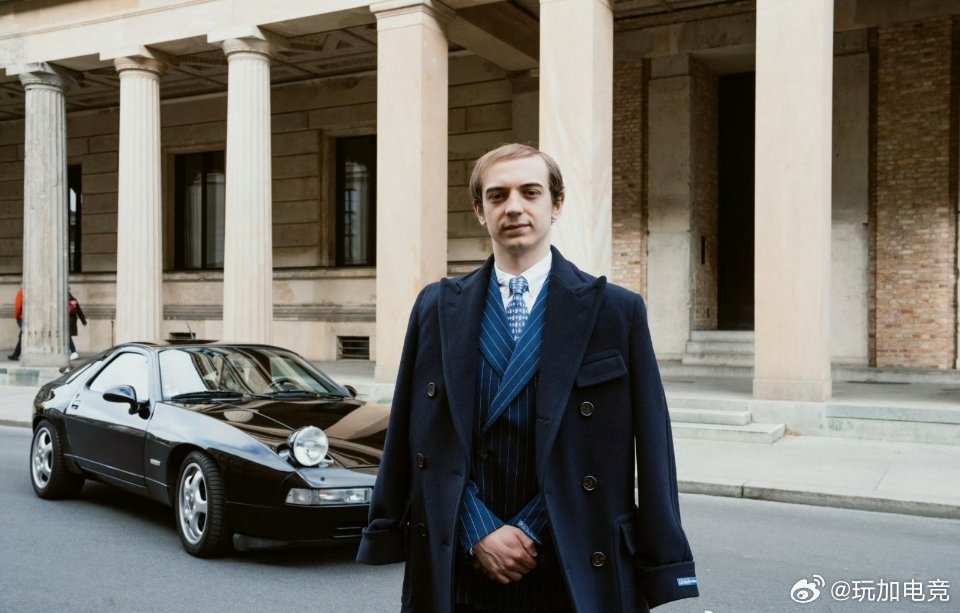 玩加读评鉴赏大会—— G2.Caps我们将会采访到G2战队的Caps选手大家有什