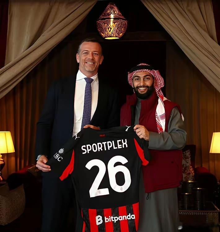 米兰出局，沙特人愤怒！作为沙特人的重量嘉宾米兰出局了，这也意味着那不勒斯和博洛尼