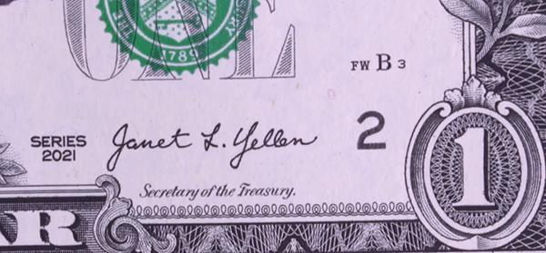 165年传统终结，特朗普又出新周边，总统签名将首次印上美元

特朗普又有新的周边