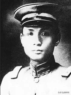 陆军上将——邓仲元
叶挺将军有很多英雄事迹，但在叶挺将军的心里曾经深深佩服过一个