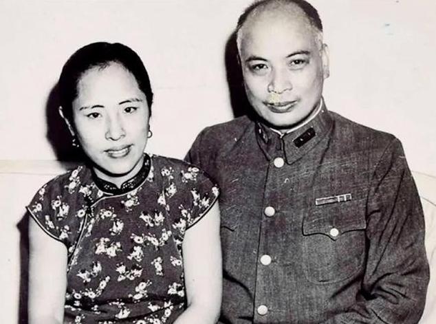 东北野战军在锦州之战中，俘获了东北“剿总”副司令官兼锦州指挥所主任范汉杰，一同俘