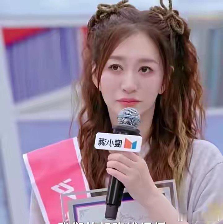 李小冉哭了两晚上为了呈现最好的状态 姐姐拼了 确实非常不容易 毕竟不是自己的专业