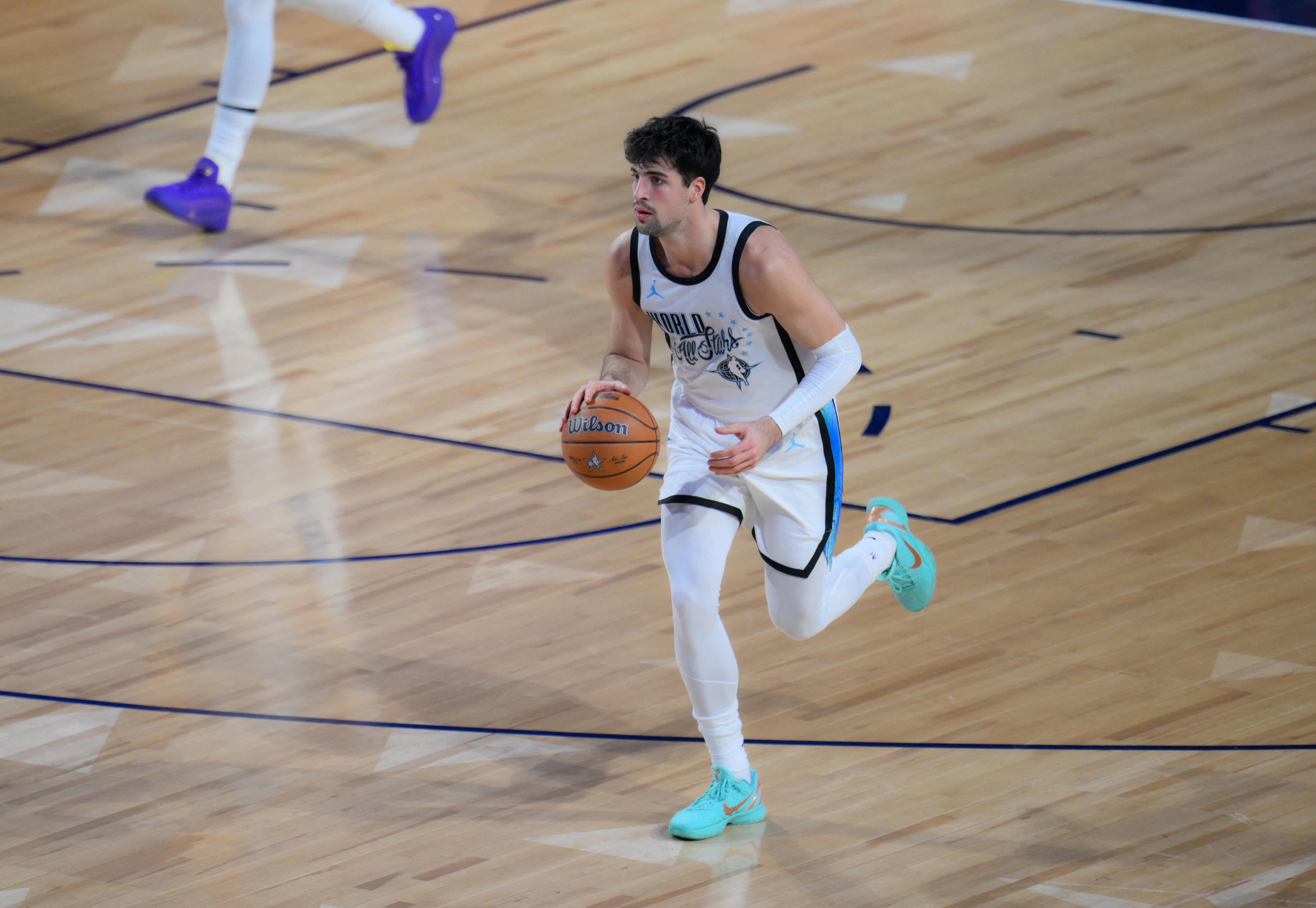 阿夫迪亚：很享受首次全明星之旅 希望未来能再次入选