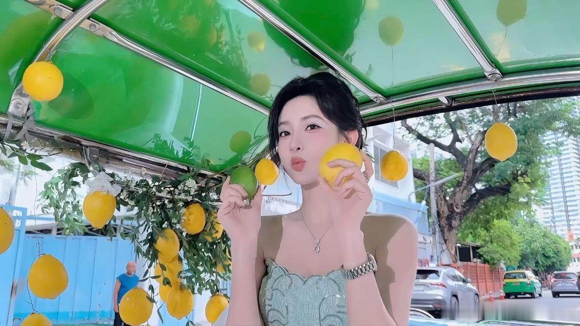 “多远都要在一起” 
