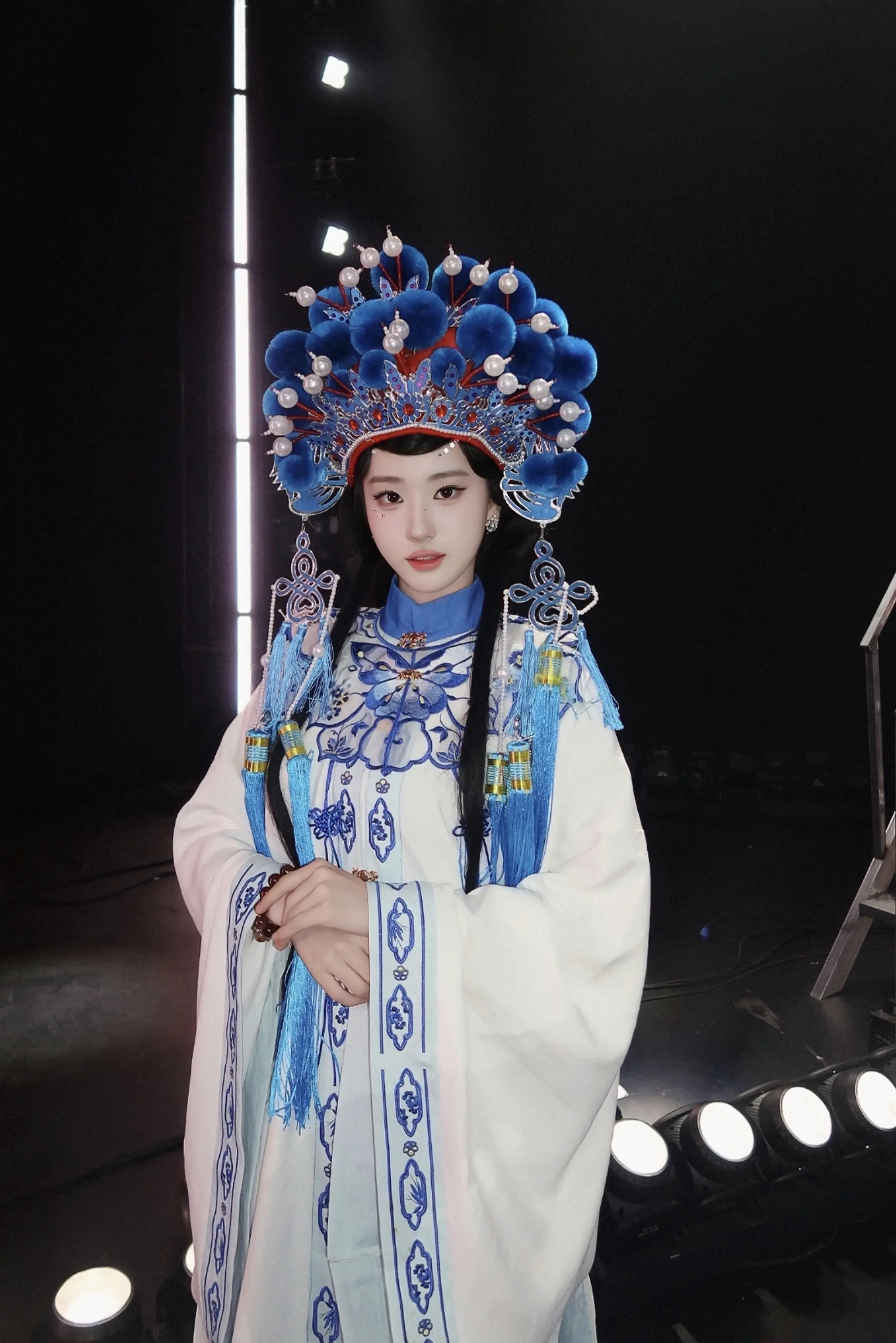 多少能人将相书画三千里。