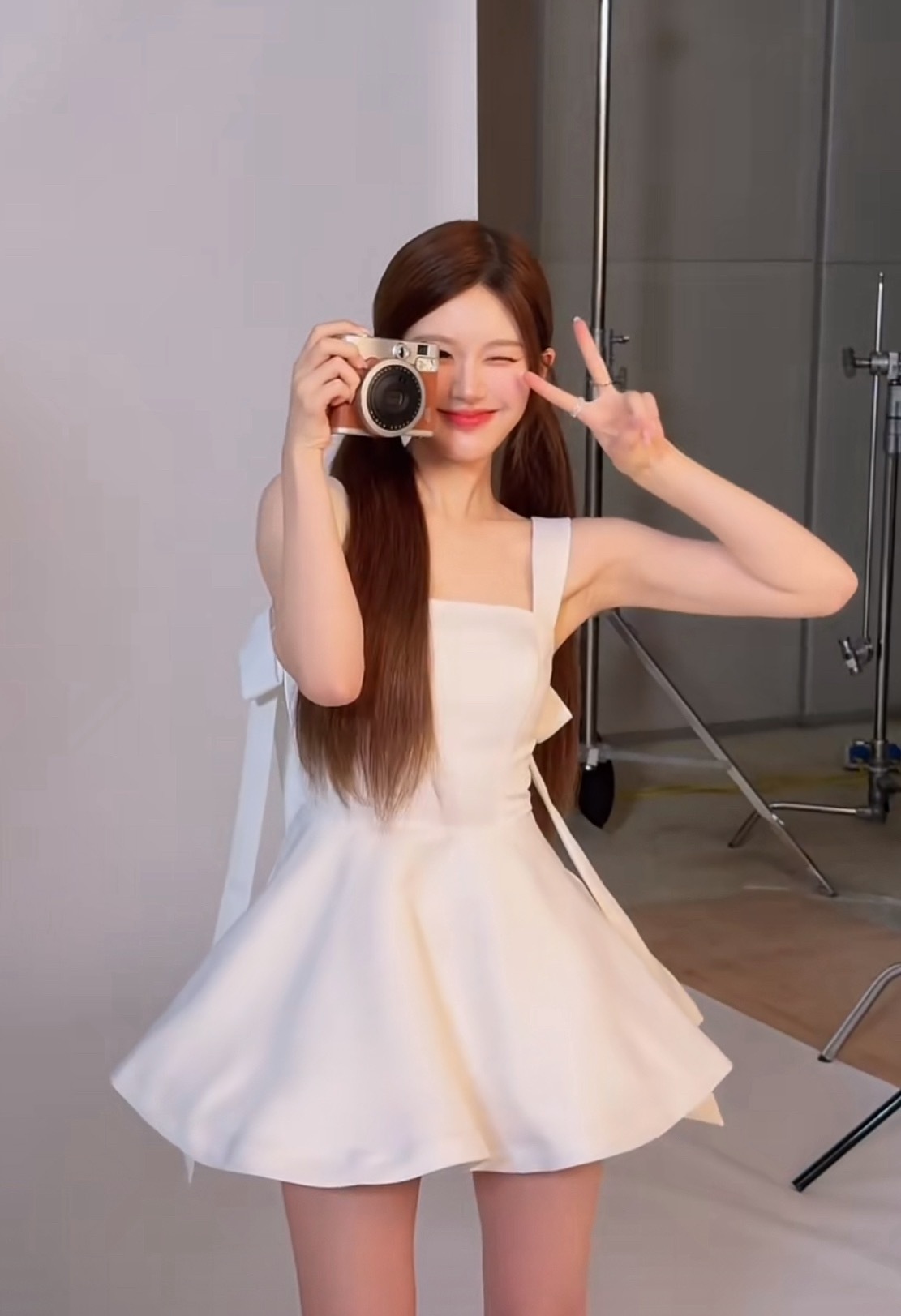 赵露思Toptoy新物料，双马尾露思，太萌太元气了，非常符合品牌潮玩调性