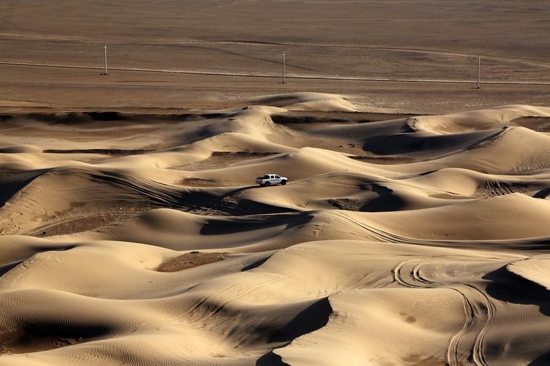 伊朗地形对美军空袭有多大影响伊朗疆域辽阔地形复杂，便于隐藏军事目标，美以两国凭借