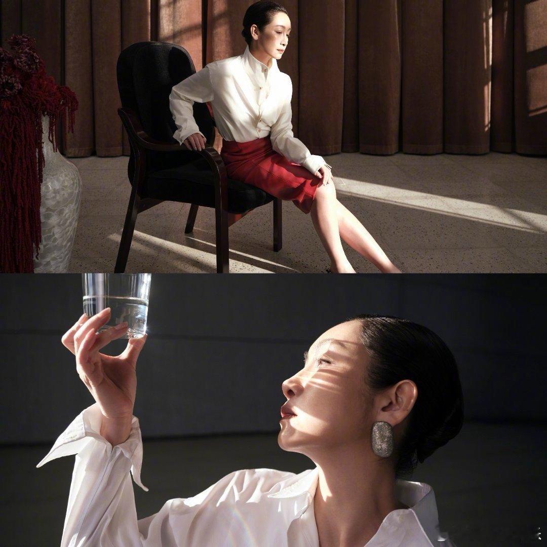 秦海璐只需轻轻出手 《GLASS》开年刊秦海璐太绝！多套时装造型游刃有余，眼神清