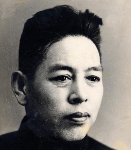 1932年，陈玉仁叛变，供出了潜伏在敌人内部的地下党员王世英。谁料，王世英察觉异