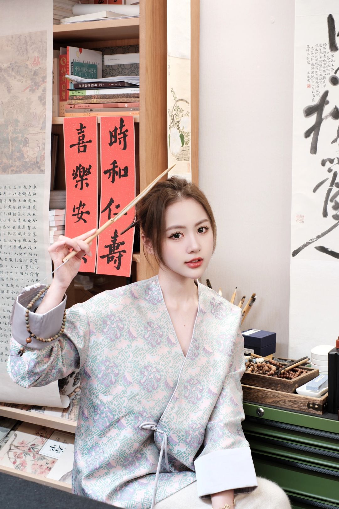 万物明朗皆需存  浅喜光阴