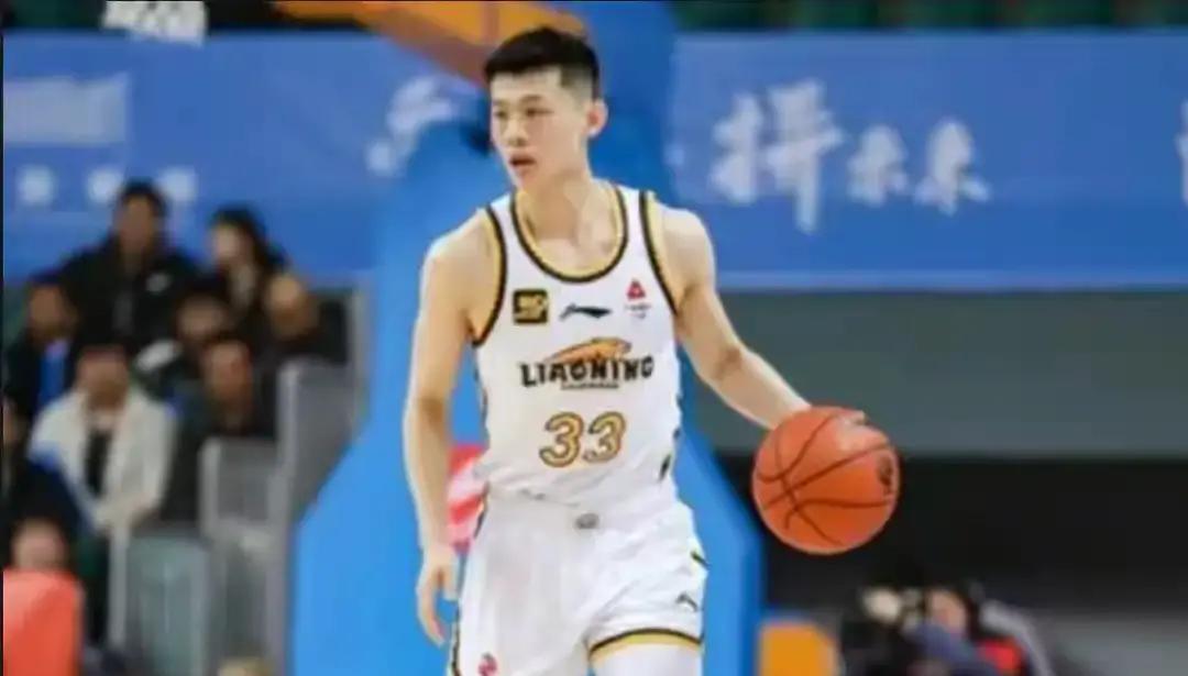 贺希宁29分打穿辽宁防线
 
昨晚辽宁客场107-110输深圳，三连败。深圳外线