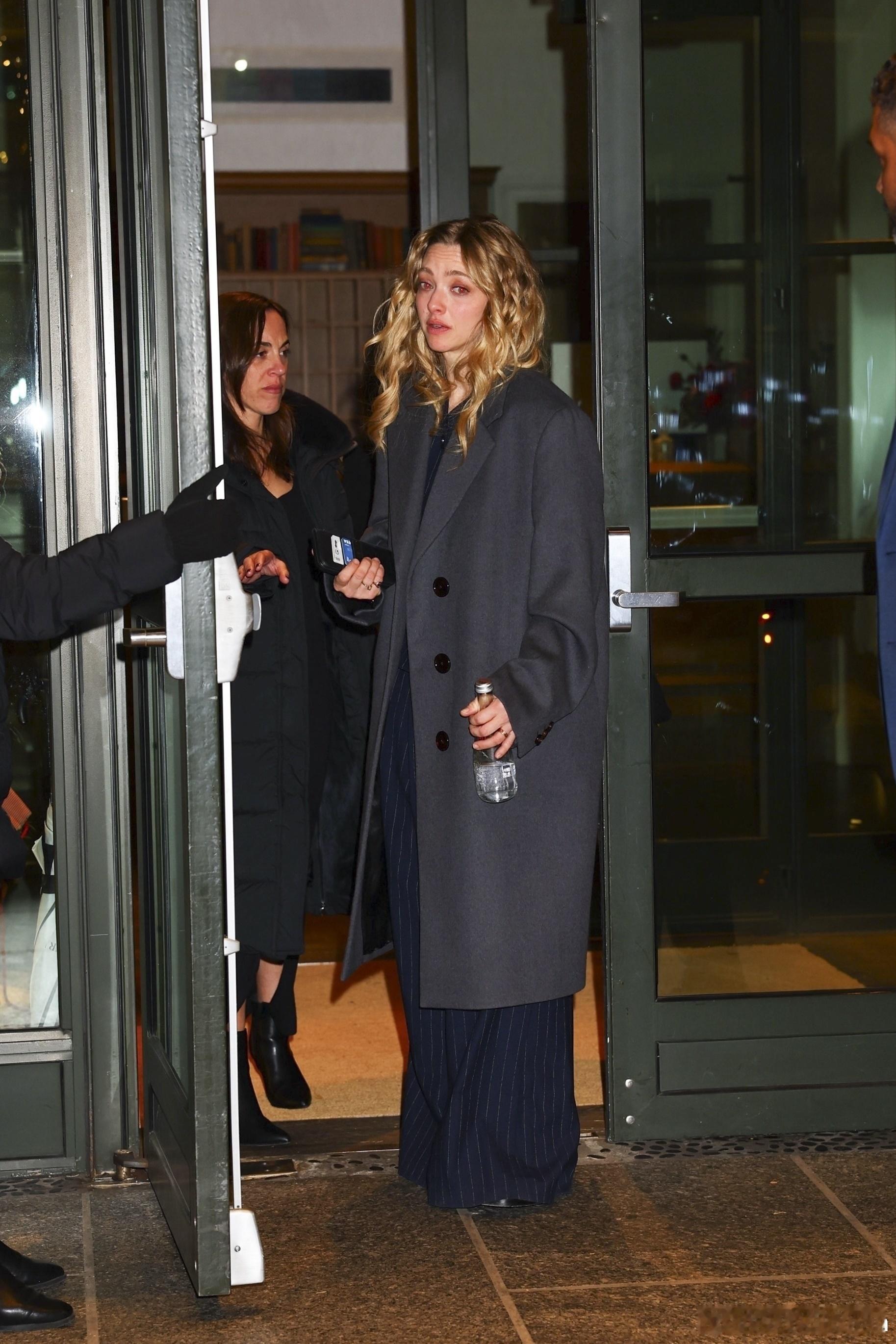 Amanda Seyfried阿曼达塞弗莱德在纽约外出，参加了一场新片《The 