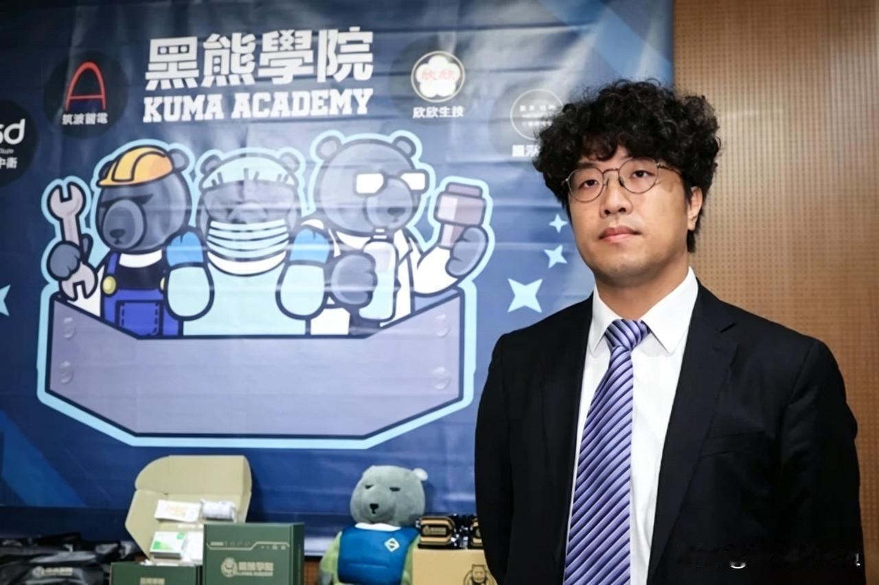 民进党会虽然还未正式提名台北市长候选人，但征召不分区立委沈伯洋的态势已越来越明显