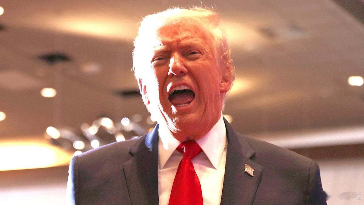 【随着最后期限临近，知情人士爆出关于79岁“疯狗”特朗普的惊人内幕】（每日野兽）