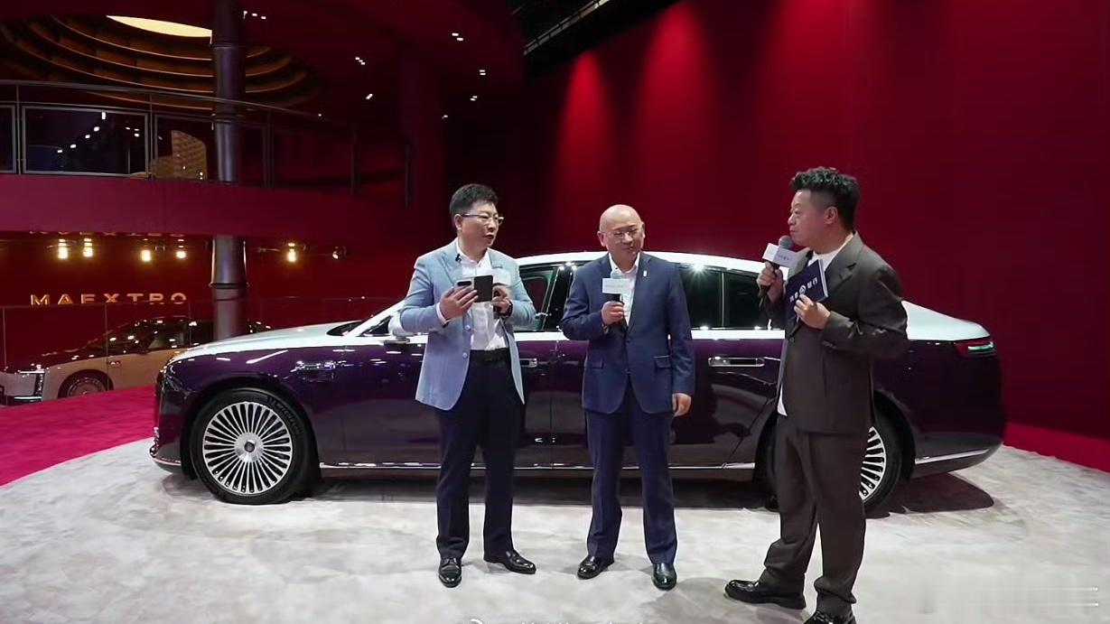余总直播宣布了150万-200万级别的尊界，预计6月中到6月底亮相，尊界S800