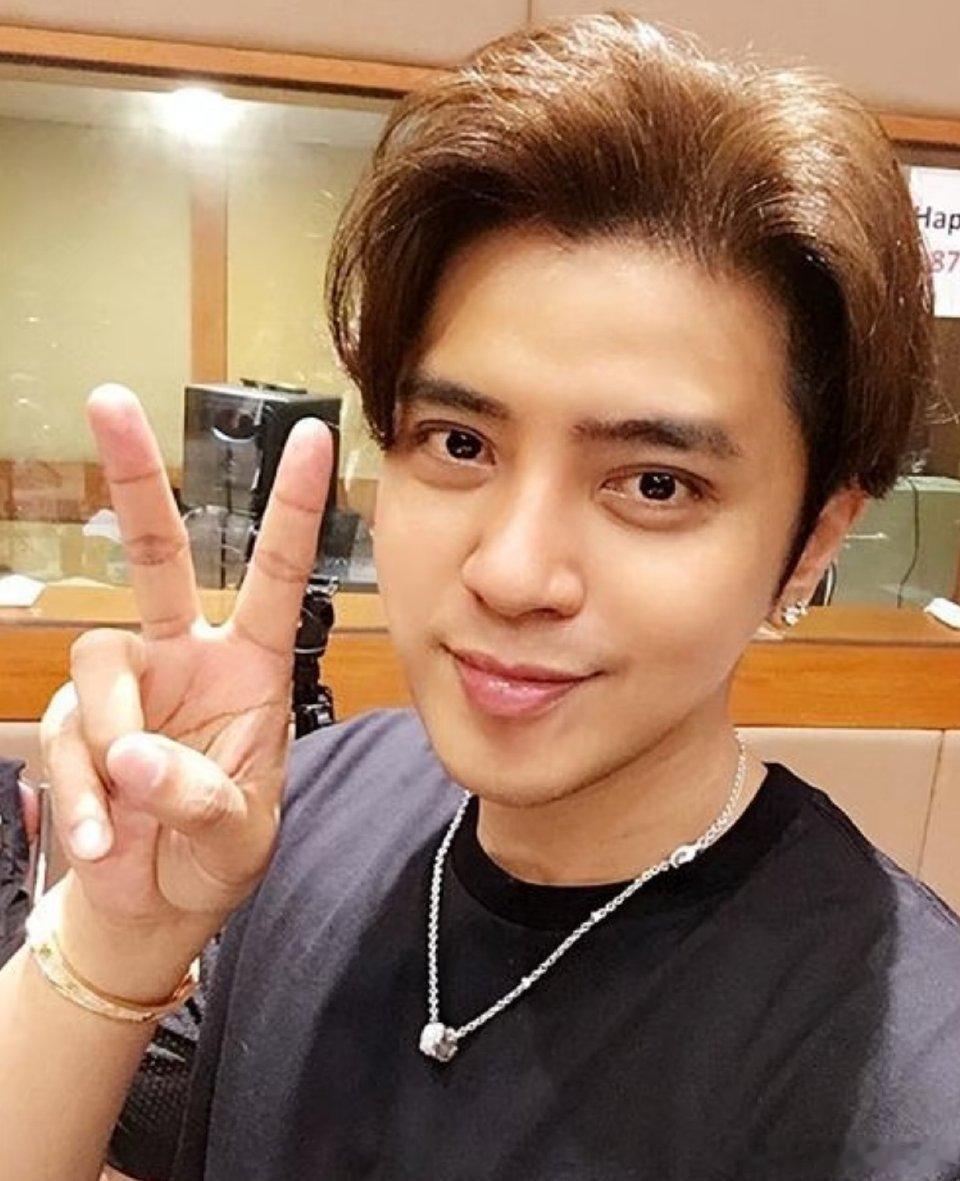 吓的罗志祥立马更新动态了还是不要造这种谣了……太不好听了罗志祥更新