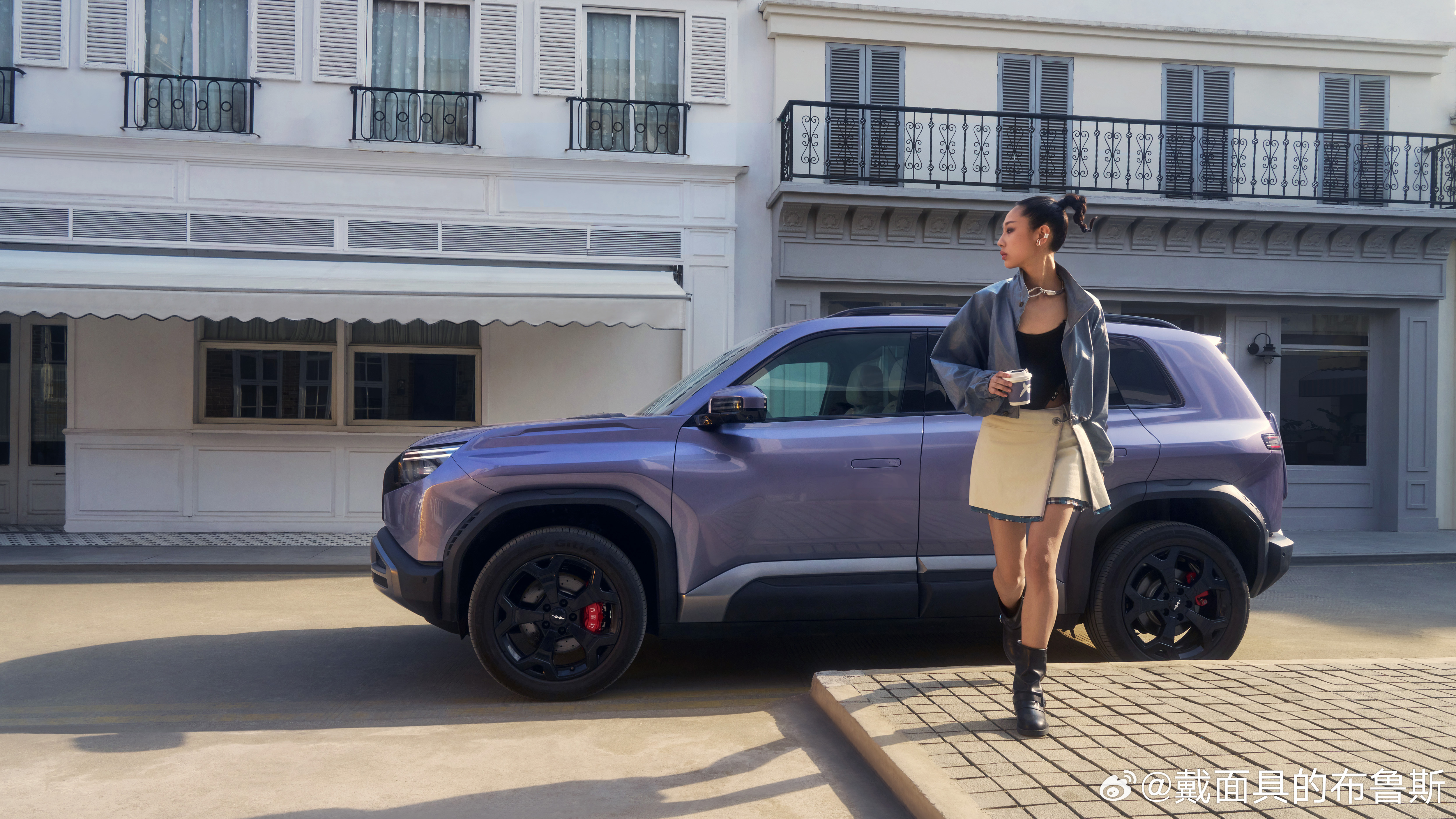 15 万出头就能拿下 A 级纯电精品 SUV，方程豹钛 3 闪充版这波真的把性价