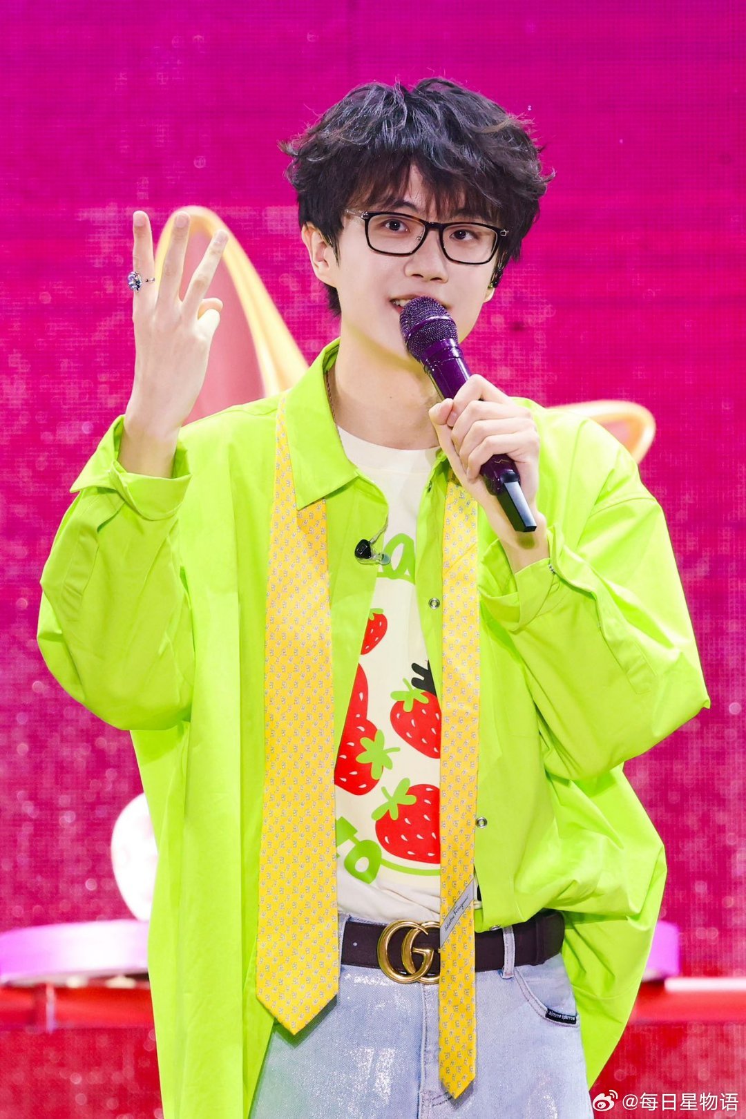 许嵩明天有新歌 九专《安泊猜想》第三波新歌将于明天上午十点循序释出，已经规划好明
