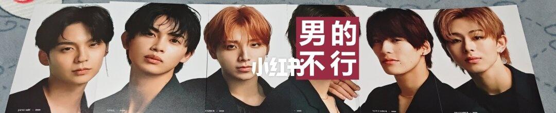 怎么还能合成一张合照啊
哈哈哈哈哈哈哈哈哈哈哈
我要笑死了
当我一张张翻看，看到