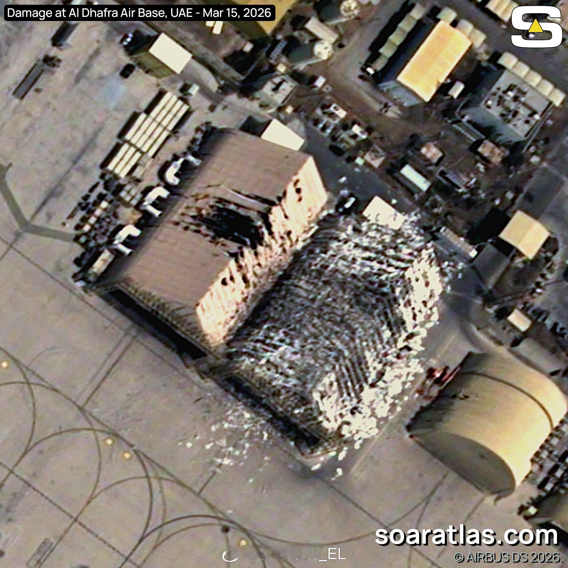 卫星图像确认了伊朗导弹与无人机打击对美军驻阿联酋达夫拉空军基地的严重破坏。 