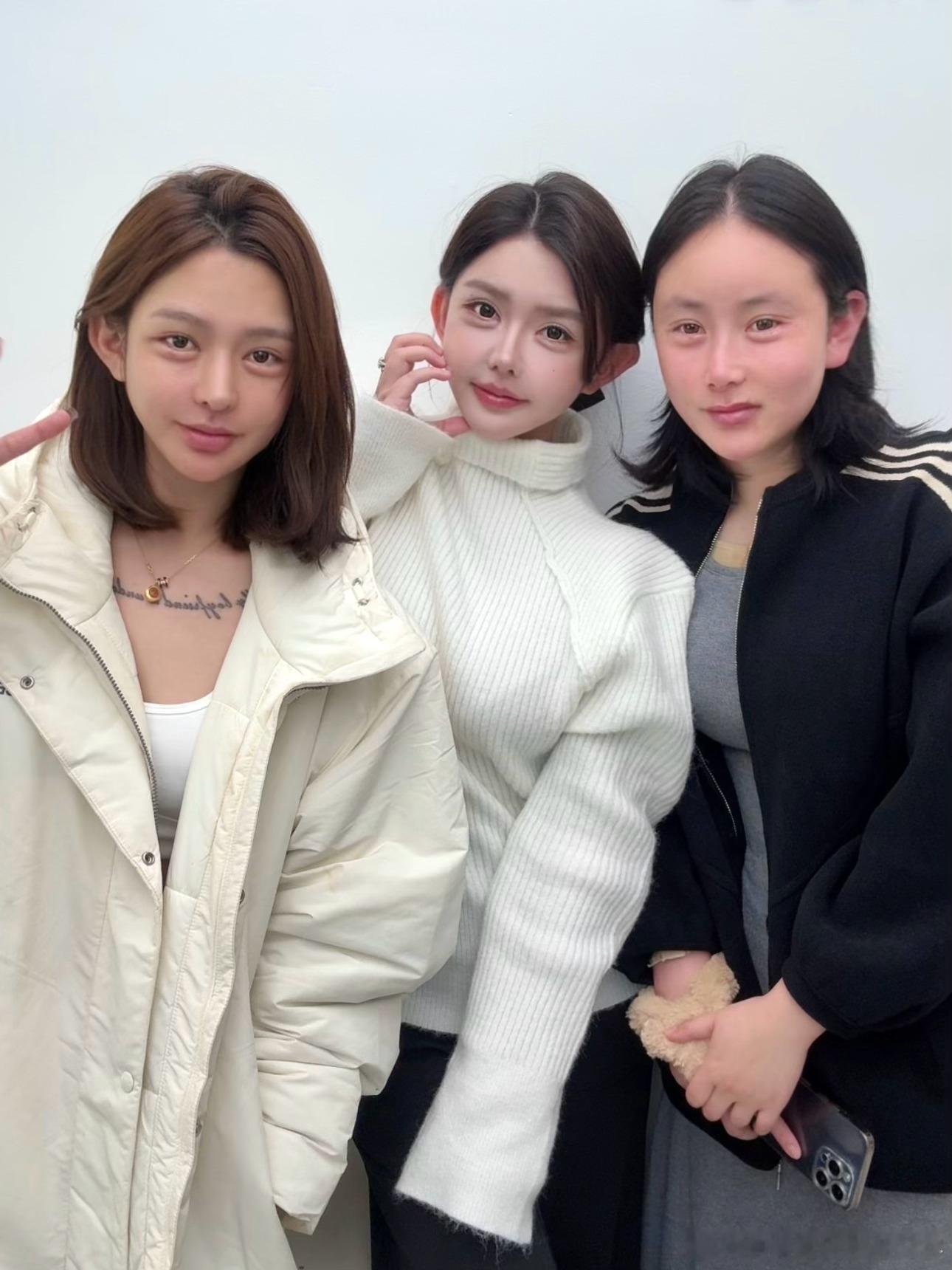 正式加入安冉国了 本月最有效花钱的一次 刚打完的时候肿成了悲伤蛙 最后两张照片是