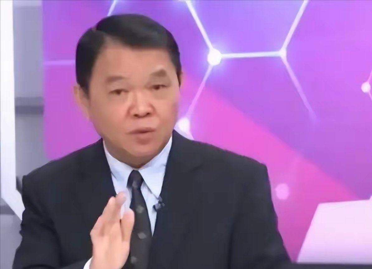 台退役将领前护卫舰长黄征辉在一档节目劝告北京绝对不要打菲律宾，他说菲律宾是一个一